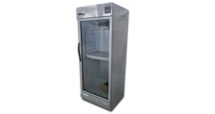 چگونه در سال 1404 یخچال داروخانه مناسب را انتخاب کنیم؟